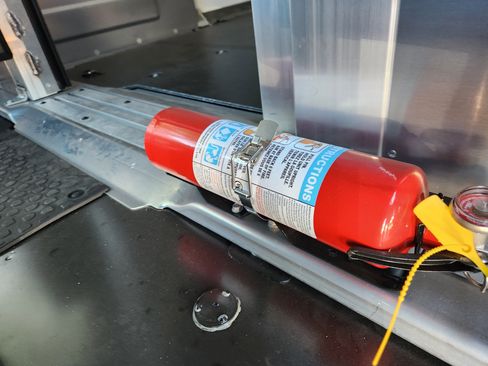 New 2025 Chevrolet Brightdrop 600 image 25