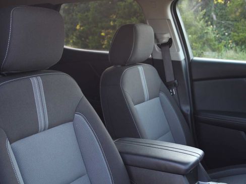 Used 2023 Chevrolet Blazer LT w/ Convenience Package FWD image 18