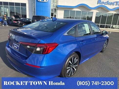 Used 2024 Honda Civic EX image 5