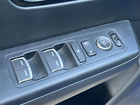 Used 2025 Honda CR-V Sport Touring image 14