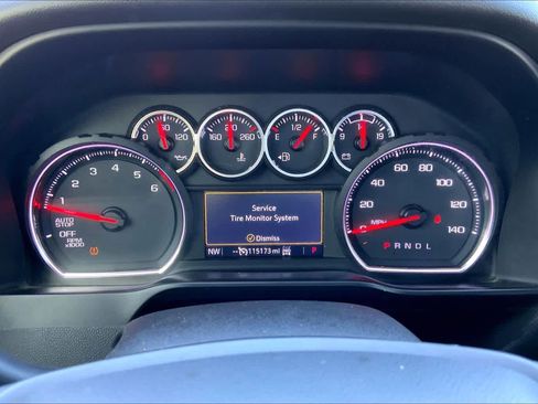 Used 2020 Chevrolet Silverado 1500 LT image 25