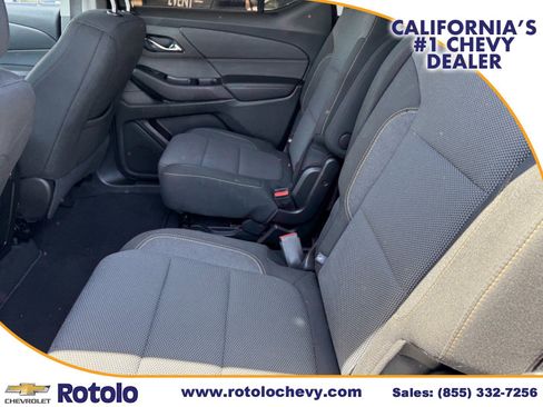 Used 2019 Chevrolet Traverse LT FWD image 12