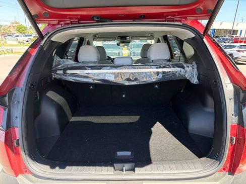 Used 2026 Hyundai Tucson SEL Plus FWD image 8