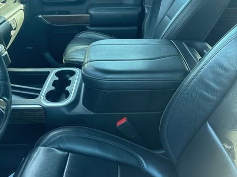 Used 2023 Chevrolet Silverado 3500 High Country w/ Z71 Off-Road Package image 8