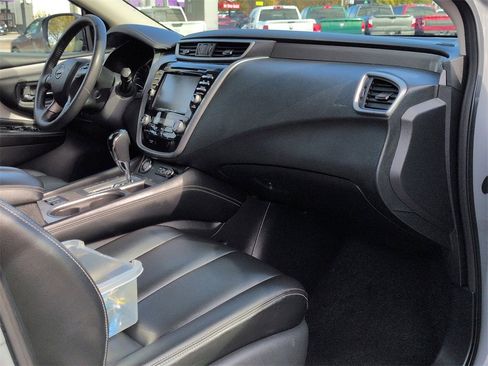Used 2024 Nissan Murano SV w/ SV Midnight Edition Package image 20