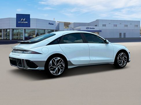 New 2025 Hyundai Ioniq 6 SEL image 8