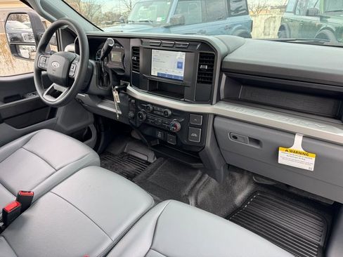 Used 2024 Ford F350 XL image 17