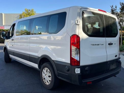 Used 2024 Ford Transit 350 XLT RWD image 4