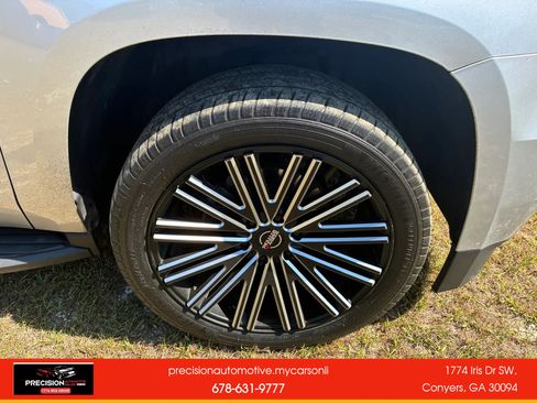 Used 2017 Chevrolet Tahoe LT w/ Luxury Package RWD image 39