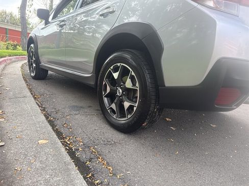 Used 2018 Subaru Crosstrek 2.0i Premium w/ Popular Package #3 image 6