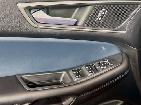 Used 2023 Ford Edge SEL w/ Sport Appearance Package AWD/4WD image 14