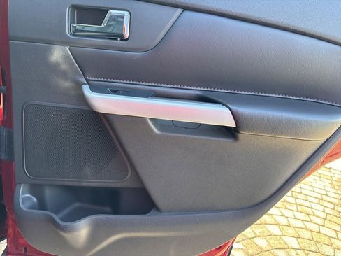 Used 2013 Ford Edge Limited image 44