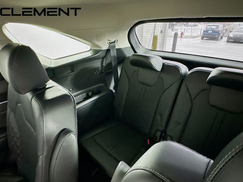 Used 2022 Kia Sorento SX Prestige image 34