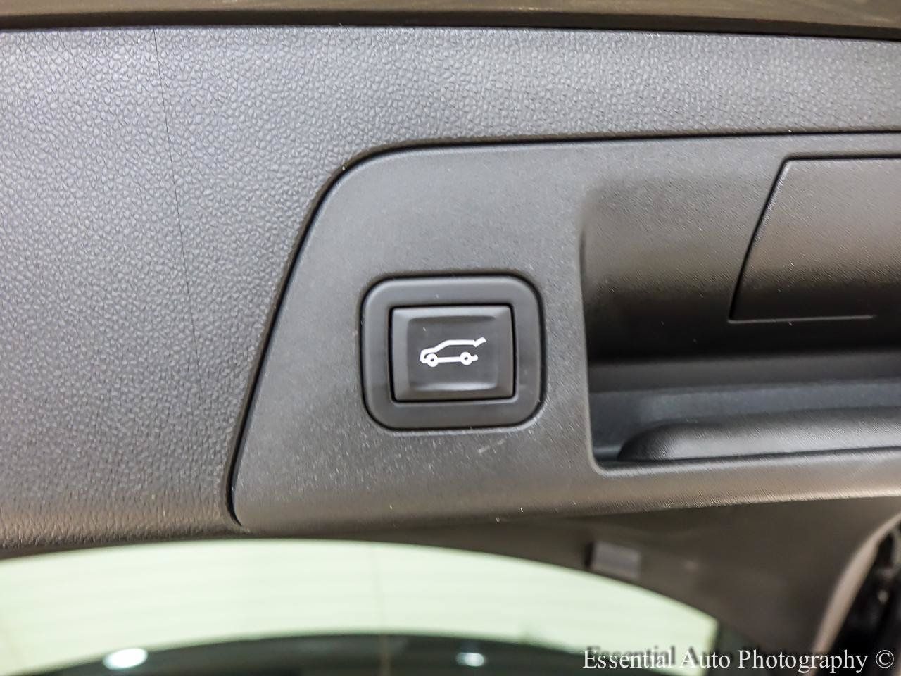Used 2022 Buick Envision Essence w/ Safety Package AWD/4WD image 28