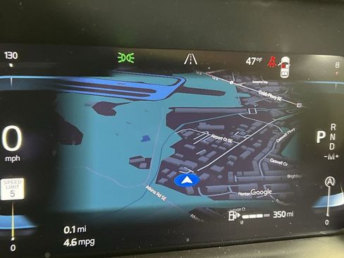 Certified 2024 Volvo XC90 B6 Ultimate w/ Lounge Package image 20