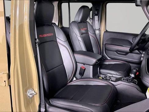New 2026 Jeep Gladiator Rubicon AWD/4WD image 11