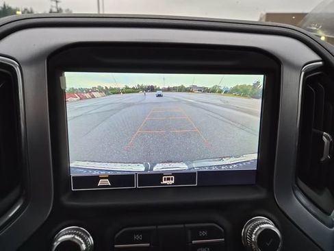 Used 2021 GMC Sierra 1500 Elevation AWD/4WD image 16