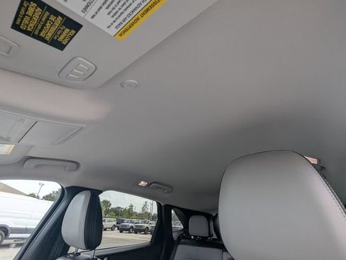 Used 2026 Ford Escape SE w/ PHEV Premium Package FWD image 22