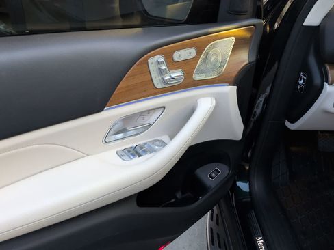 Used 2022 Mercedes-Benz GLE 350 image 8