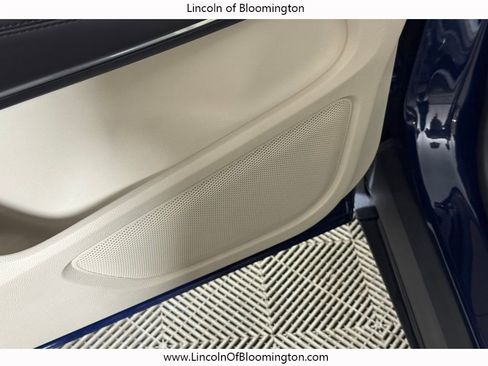 Used 2019 Lincoln MKC Reserve image 20