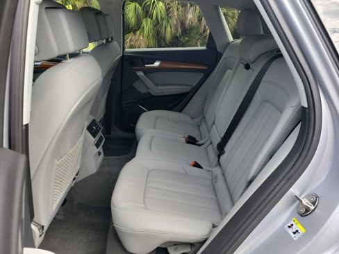 Certified 2022 Audi Q5 2.0T Premium Plus image 16