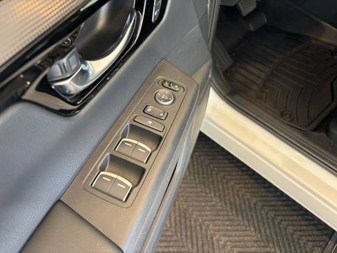 Used 2025 Honda CR-V EX-L image 14