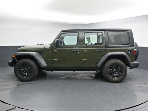 Used 2023 Jeep Wrangler Unlimited Sport AWD/4WD image 5