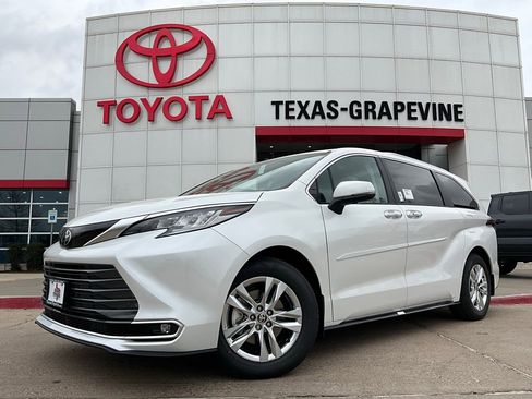 New 2026 Toyota Sienna Limited image 2