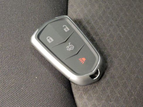 Used 2021 Chevrolet Malibu LT image 32