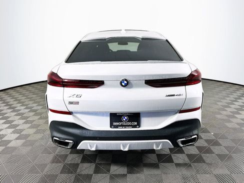 Used 2026 BMW X6 xDrive40i image 8