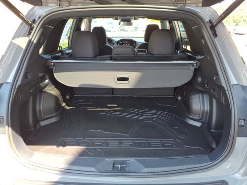 Used 2026 Subaru Forester Premium AWD/4WD image 14