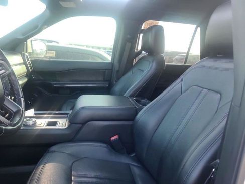 Used 2019 Ford Expedition Max Limited RWD image 10
