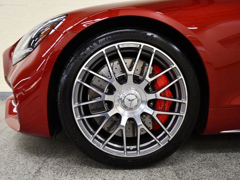 Used 2020 Mercedes-Benz AMG GT C image 23