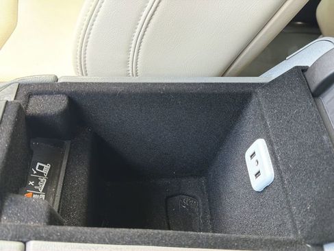 Used 2017 Cadillac XT5 Luxury w/ Driver Awareness Package image 36