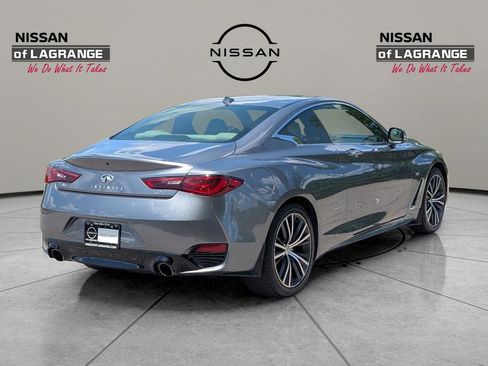 Used 2019 INFINITI Q60 3.0t Luxe w/ Essential Package AWD/4WD image 16