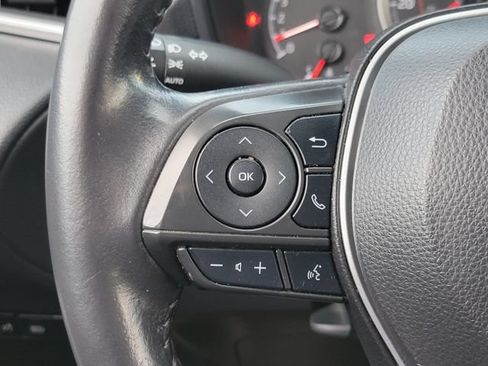 Used 2022 Toyota Corolla Cross LE FWD image 7