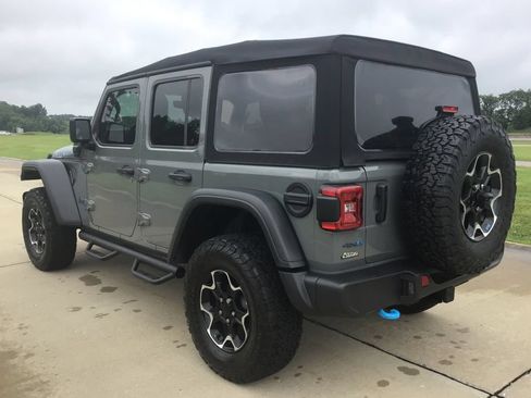 Used 2022 Jeep Wrangler Unlimited Rubicon 4xe w/ Cold Weather Group AWD/4WD image 4