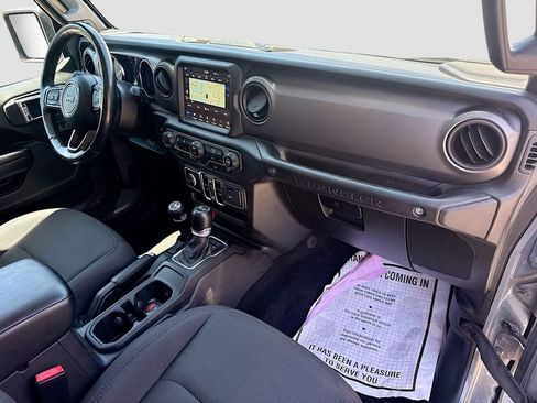 Used 2023 Jeep Wrangler Unlimited w/ Cold Weather Group AWD/4WD image 34