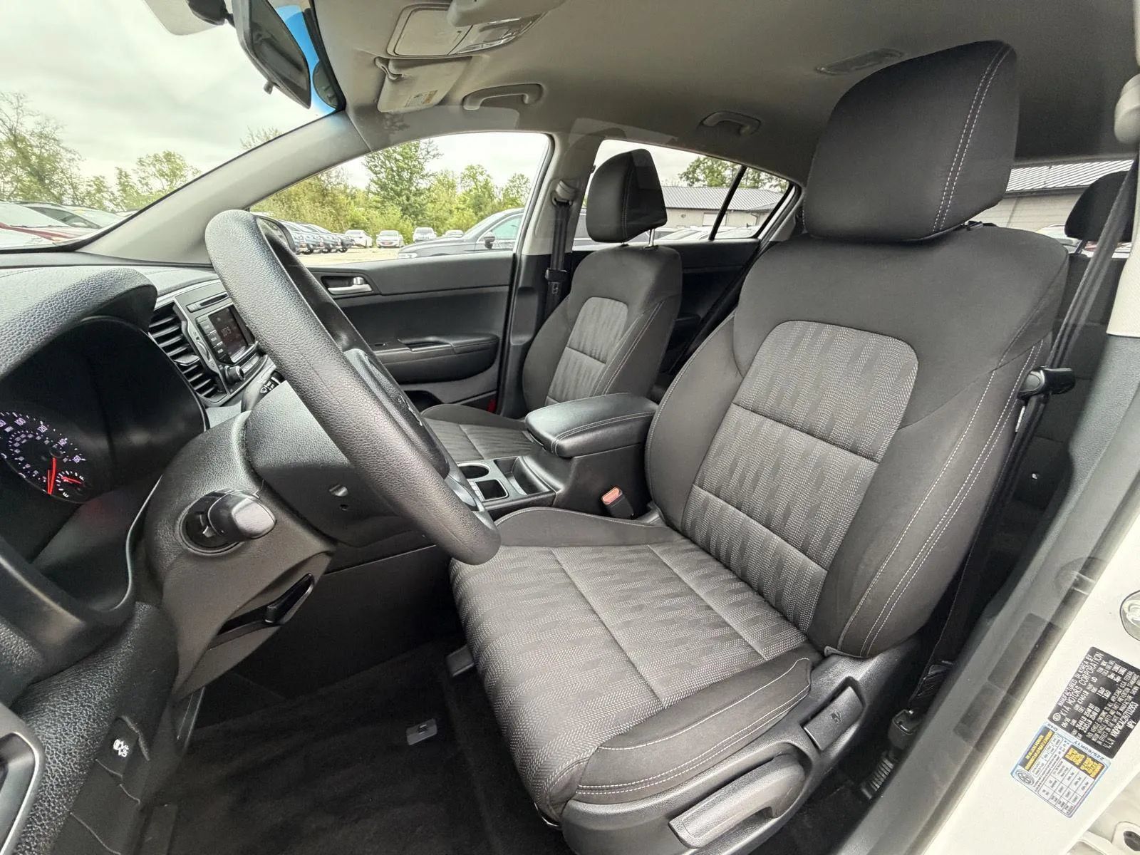 Used 2017 Kia Sportage LX AWD/4WD image 13