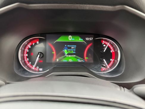 Used 2025 Toyota RAV4 XLE AWD/4WD image 14