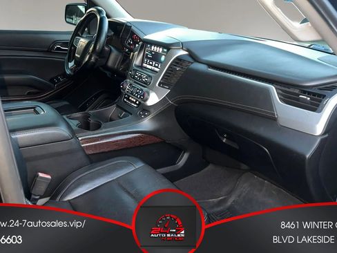 Used 2019 GMC Yukon XL SLT RWD image 25
