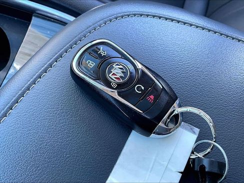 Used 2020 Buick Enclave Essence w/ Sound and Sites Package image 13