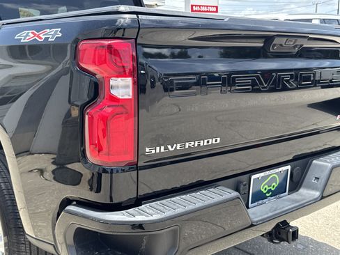 Certified 2023 Chevrolet Silverado 1500 RST w/ Protection Package AWD/4WD image 9