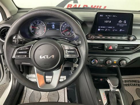 Used 2023 Kia Forte LXS image 13