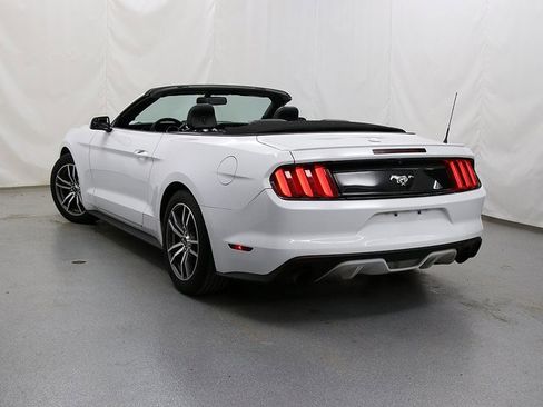 Used 2017 Ford Mustang Premium image 8