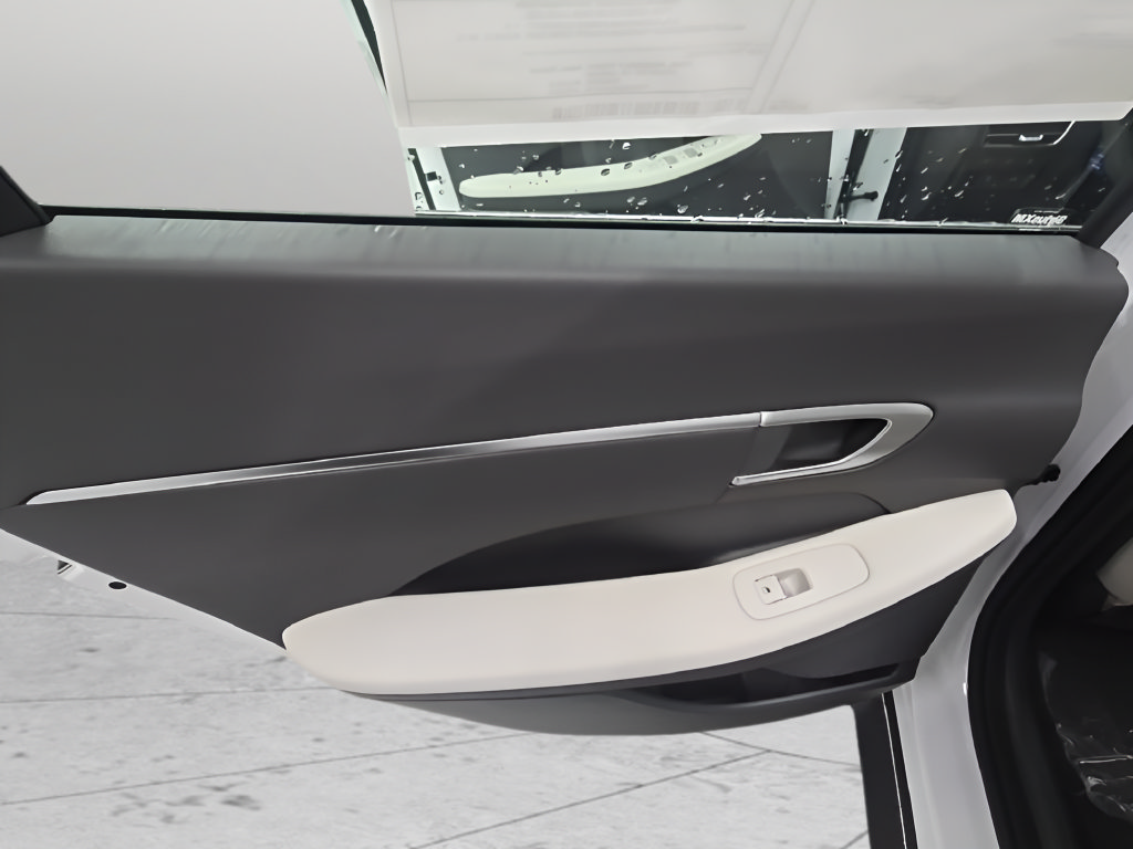 New 2026 Hyundai Sonata Blue FWD image 15