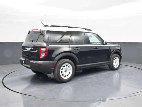 New 2025 Ford Bronco Sport Heritage AWD/4WD image 8