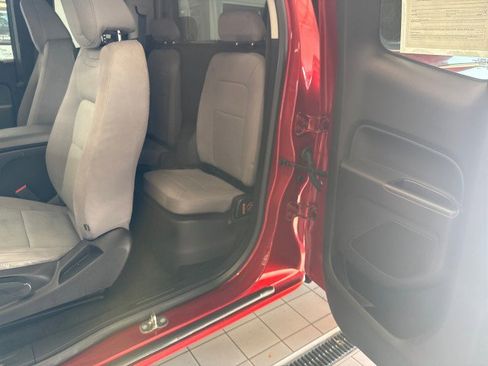 Used 2016 Chevrolet Colorado W/T w/ WT Convenience Package RWD image 22