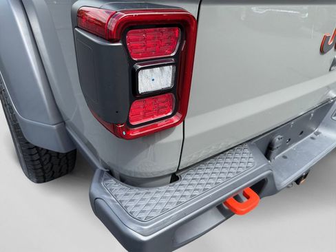 Certified 2022 Jeep Gladiator Mojave w/ LED Lighting Group image 21