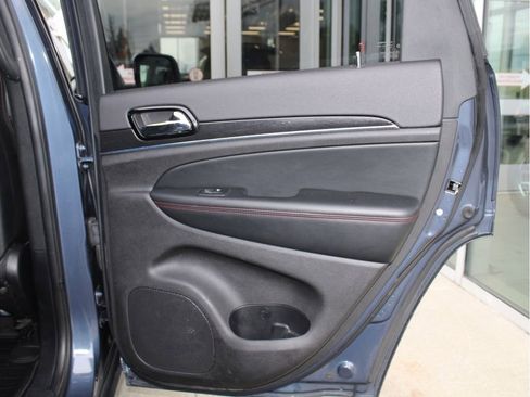 Used 2019 Jeep Grand Cherokee Trailhawk image 29